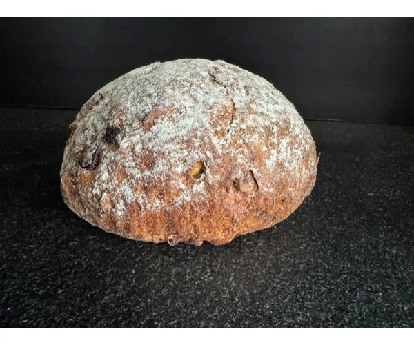 Klein notenbrood rozijnen