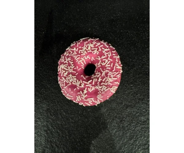 Donut pinky